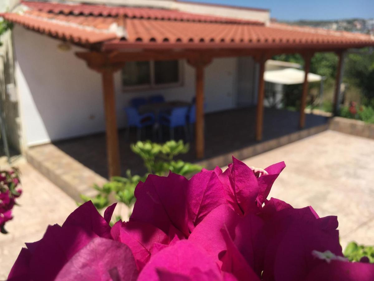 Guesthouse Nedin Ksamil Exterior photo