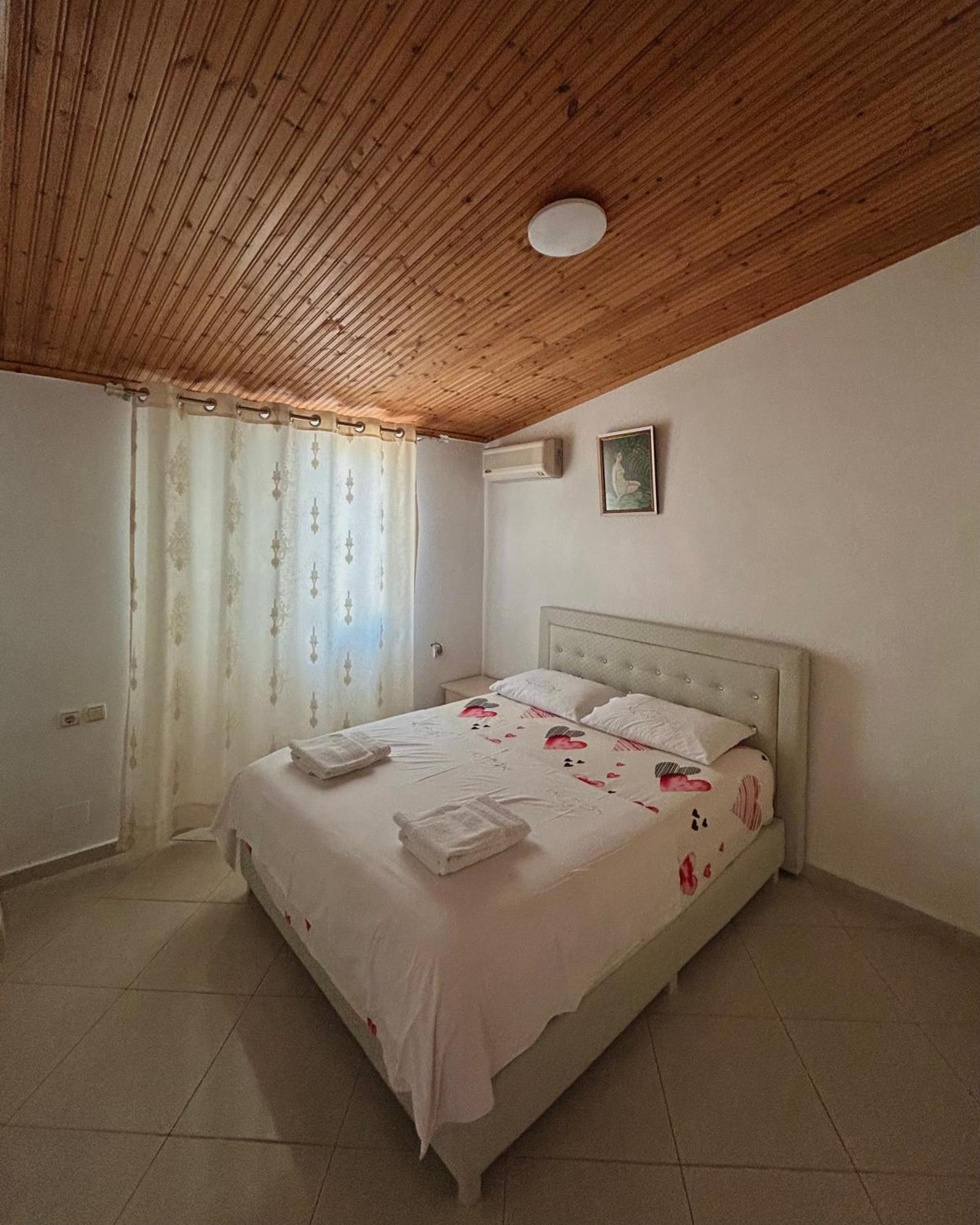 Guesthouse Nedin Ksamil Exterior photo
